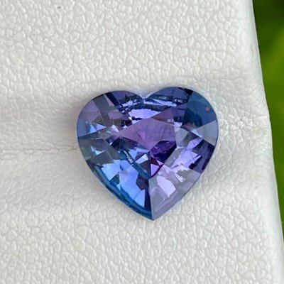 3.05 carats Heart Shaped Blue Tanzanite Stone Natural Tanzanian Gemstone